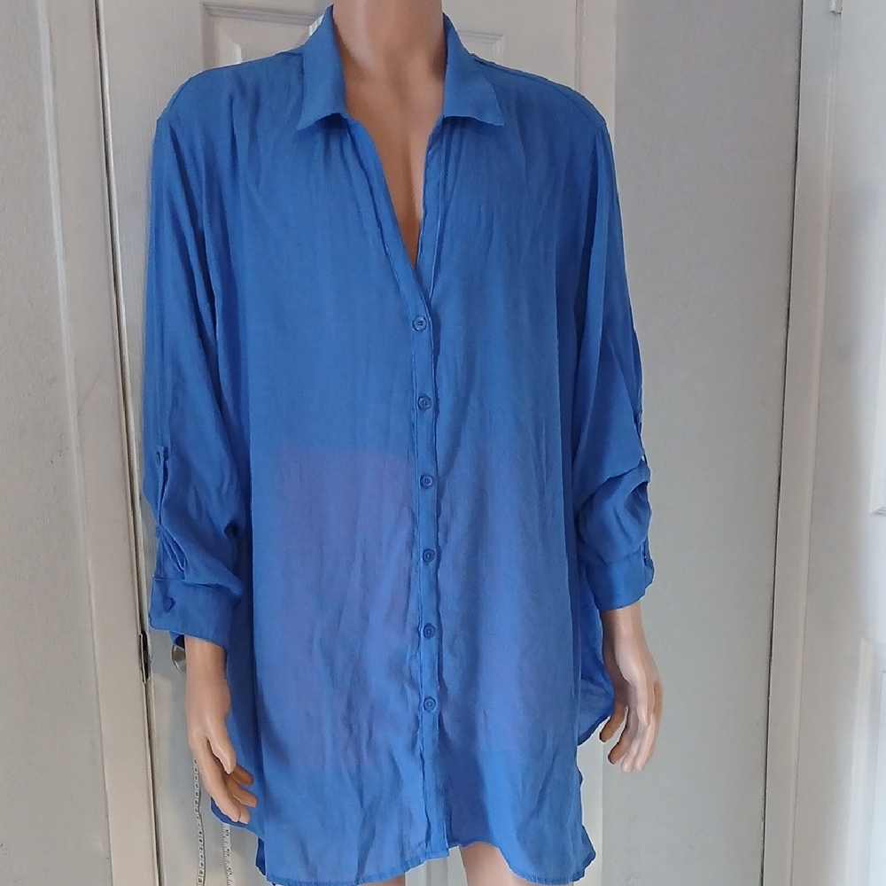 Time and Tru Royal Blue Top